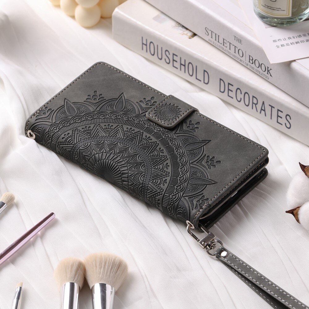 Samsung Galaxy S24 FE Wallet/Purse Mandala Grey