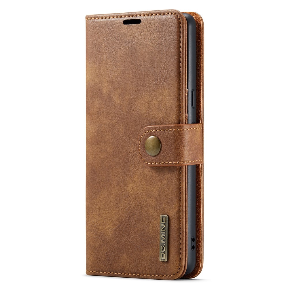 Google Pixel 8 Magnet Wallet Cognac