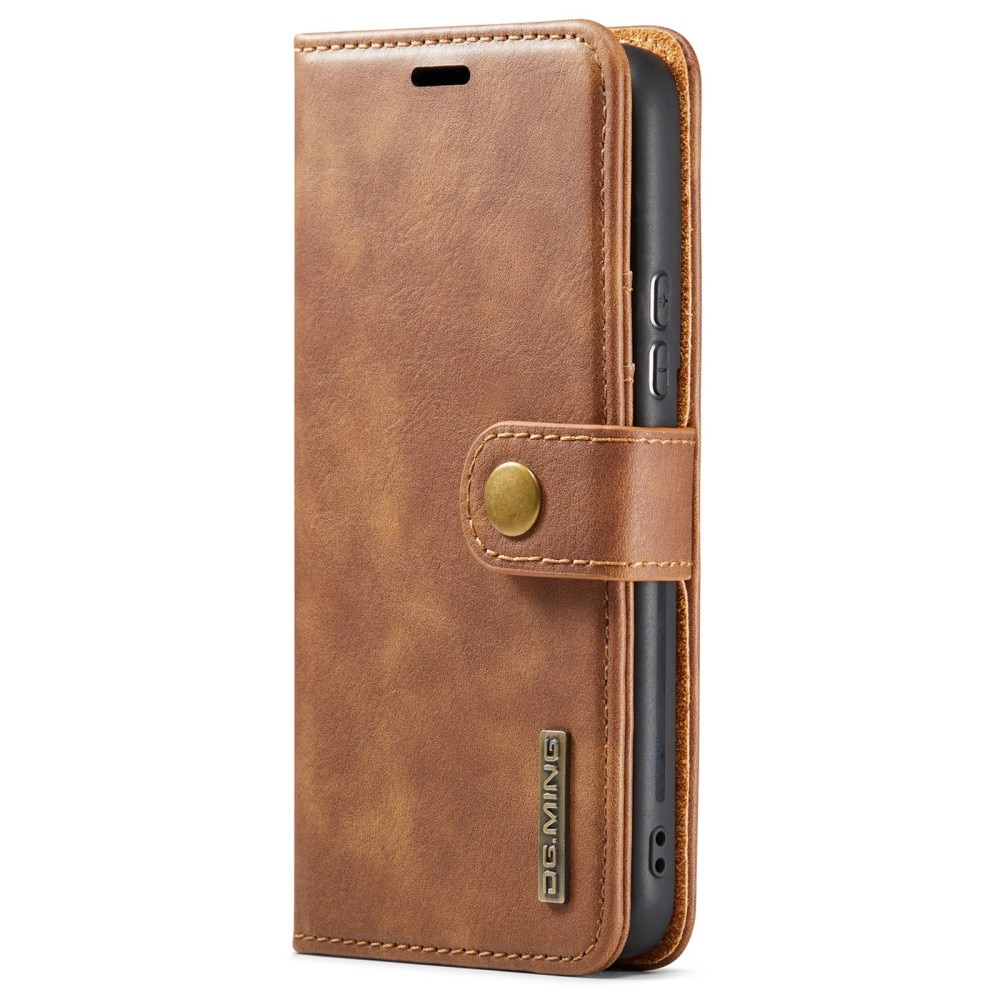 Samsung Galaxy S24 Magnet Wallet Cognac