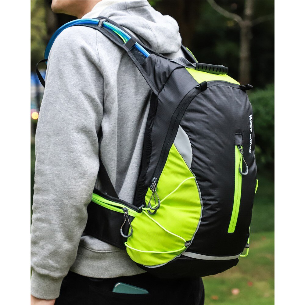 Running and Cycling Backpack Green